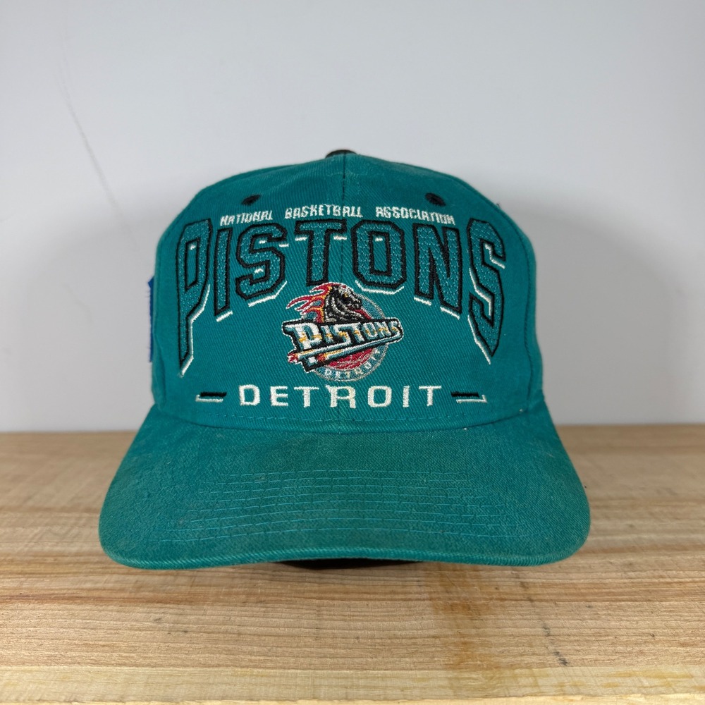 Detroit Pistons Hat Mens OSFA Teal Vintage 90s Lee Sport NBA Snapback Horse Logo